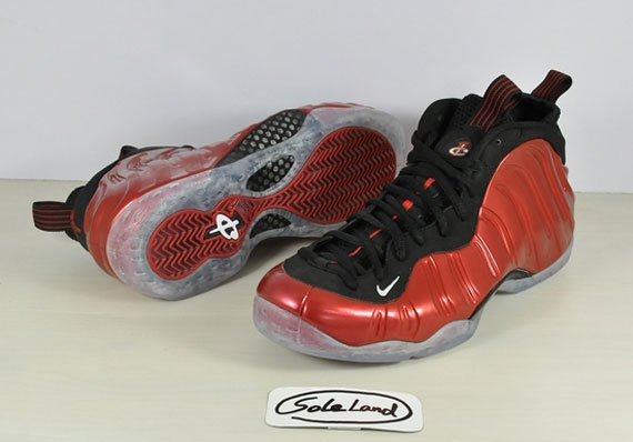 Nike Air Foamposite One Metallic Red 05