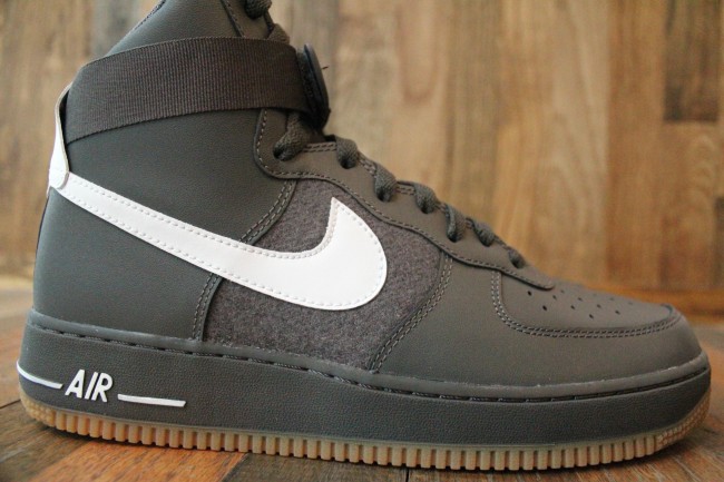 Nike Air Force 1 High Midnight Fog White Gum Medium Brown 2
