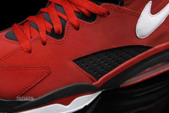 Nike Flight Maestro Plus – Varsity Red