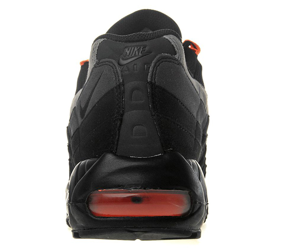 Nike Air Max 95 Halloween 05