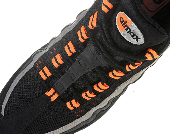 Nike Air Max 95 'Halloween'