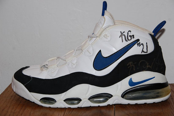 Nike Air Max Tempo Kg Gw 10