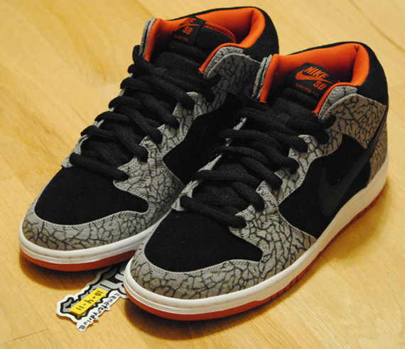 Nike Sb Dunk Mid Supreme Customs 08