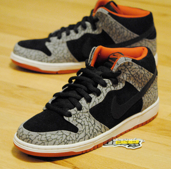 Nike Sb Dunk Mid Supreme Customs 11