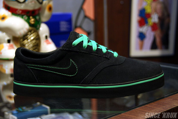 Nike Sb October 2011 Krux 04