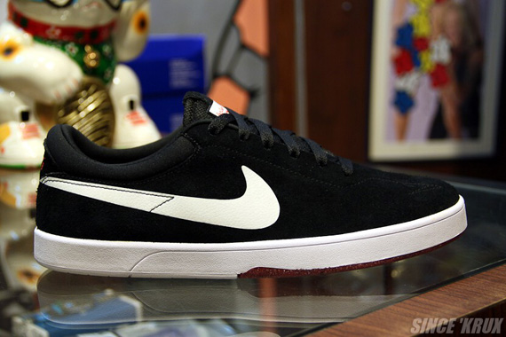 Nike Sb October 2011 Krux 07