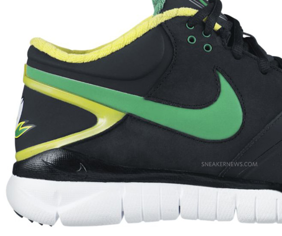 Nike Trainer 1.3 Mid Shield Oregon 03