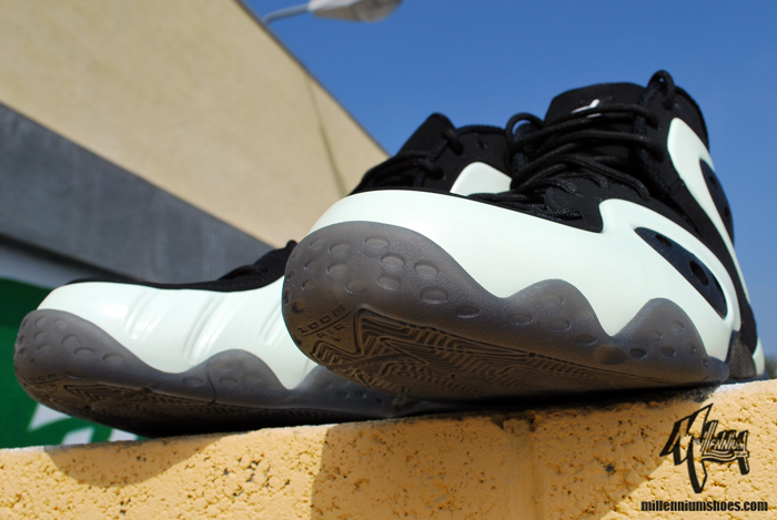 Nike Zoom Rookie Glow In The Dark 2