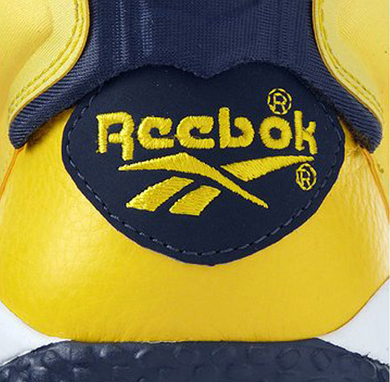 Reebok Insta Pump Fury Gold Navy 5