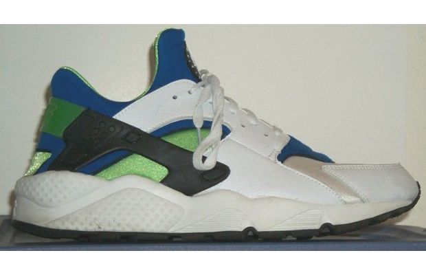 25 Nike Air Huarache