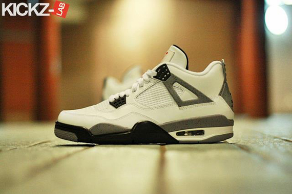 Air Jordan 4 White Tech Grey 13