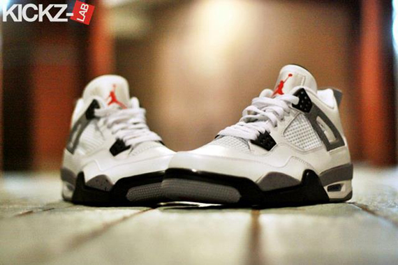 Air Jordan 4 White Tech Grey 15