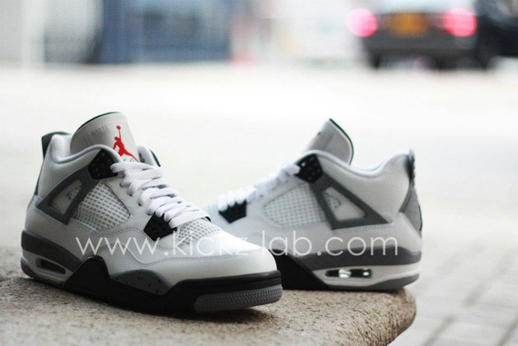 Air Jordan 4 White Tech Grey 3