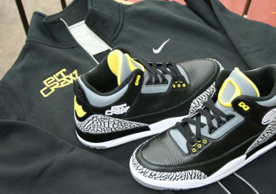 Air Jordan III Oregon Ducks + ‘Pit Crew’ Jacket