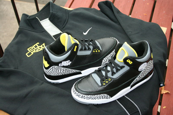 Air Jordan Iii Pit Crew Jacket 2