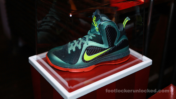 Footlocker Kicksmas 04