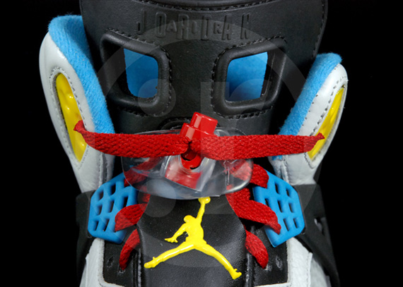 Jordan Spizike Neutral Grey Varsity Maize Dark Shadow Varsity Red 4
