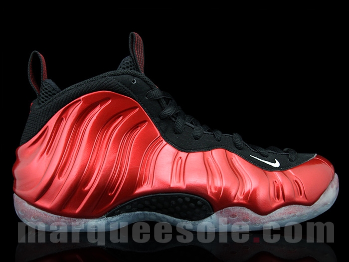 Nike Air Foamposite One Metallic Red 2