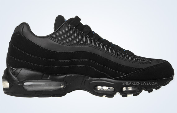 Nike Air Max 95 Black Blue Crystal 4