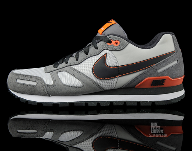 Nike Air Waffle Trainer Neutral Grey Anthracite Orange 2