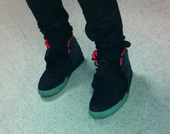 Nike Air Yeezy 2 Msg 2011 01