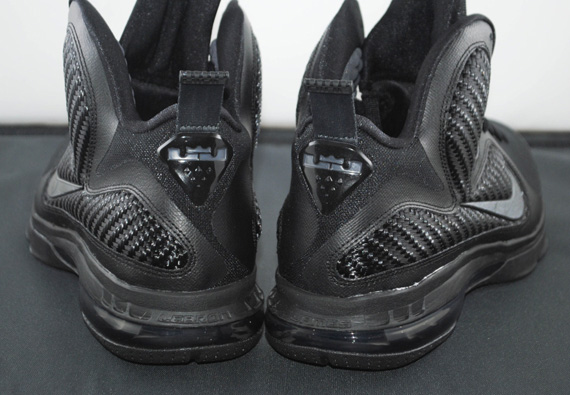 Nike Lebron 9 Blackout Release Reminder 2