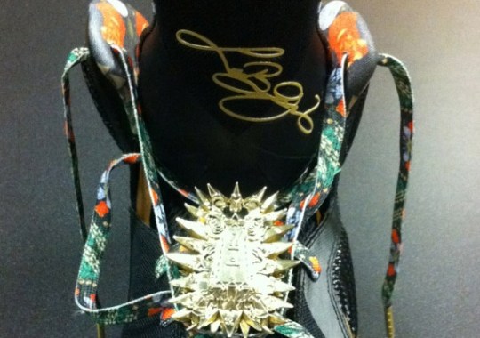 Nike LeBron 9 “Watch The Throne”