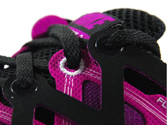 Nike WMNS LunarMax+ 2 - Black - Fuschia