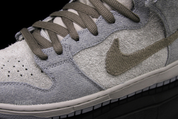 Nike SB Dunk High Premium ‘Tauntaun’ @ Premier