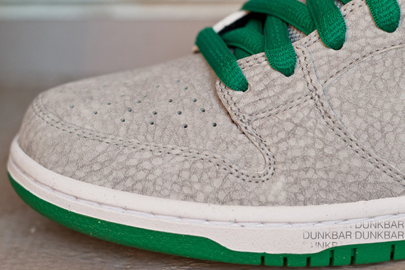 Nike Sb Dunk Low Matte Silver Green Summer 2012 2