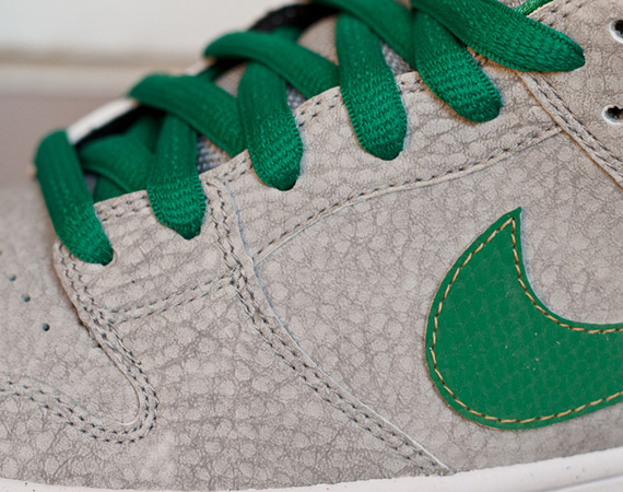 Nike Sb Dunk Low Matte Silver Green Summer 2012 5