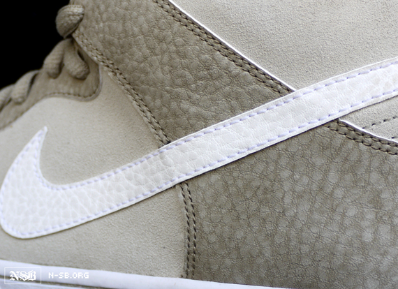 Nike SB Dunk Mid - Khaki - White