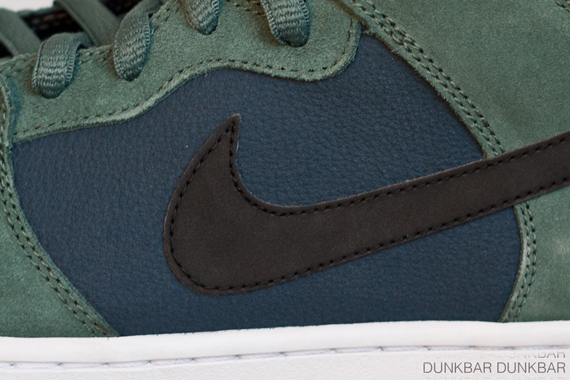 Nike Sb Dunk Mid Nori 02