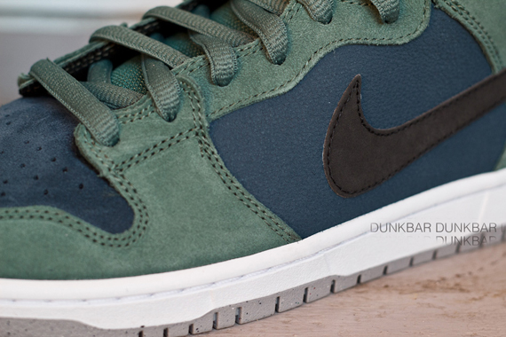 Nike Sb Dunk Mid Nori 05