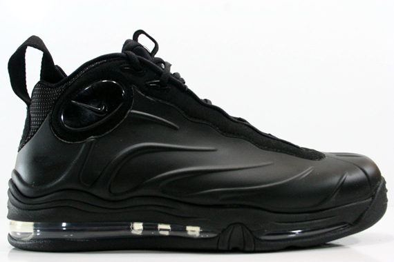 Nike Total Air Foamposite Max Black Releasing 1