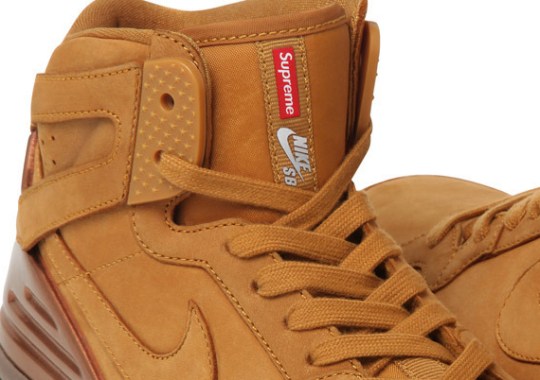 Supreme x Nike SB ’94 ‘Nubuck’ | Available