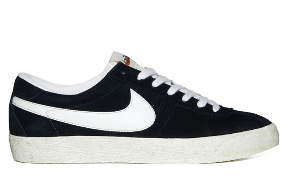 Nnike Bruin Vntg Black White 2