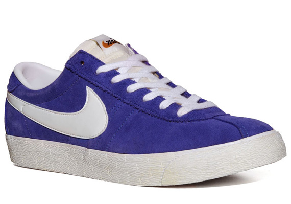 Nnike Bruin Vntg Royal White 2