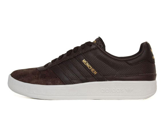 Adidas Munchen Espresso White 1