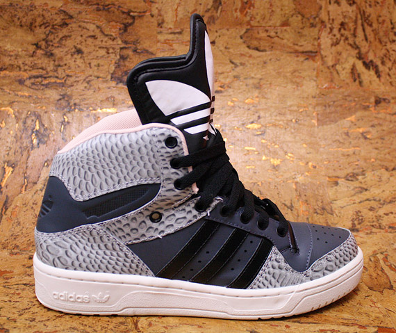 Adidas Originals Metro Attitude Logo W Snake Pack 2
