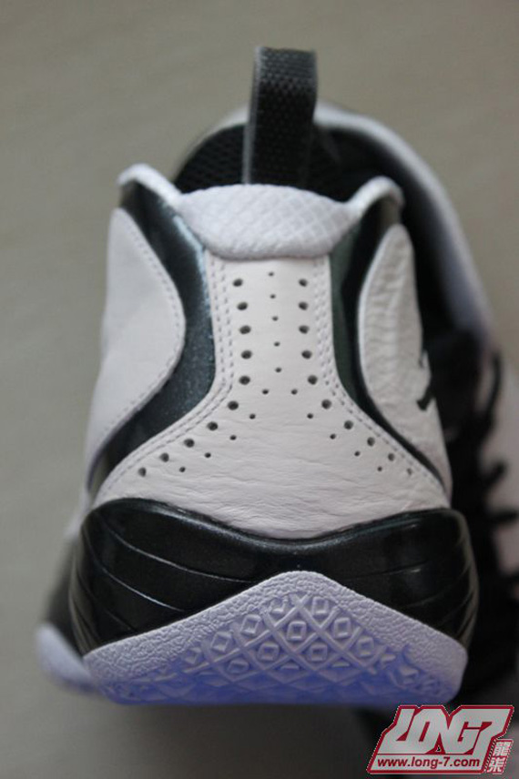 Air Jordan 2012 White Black 7