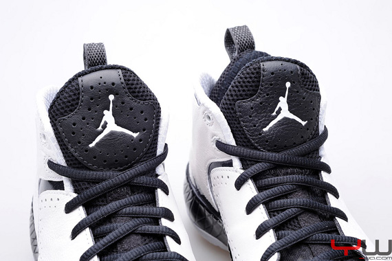 Air Jordan 2012 White Black Yw 7