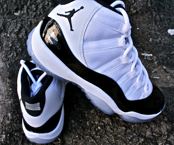 Air Jordan Xi Concord Moes 17