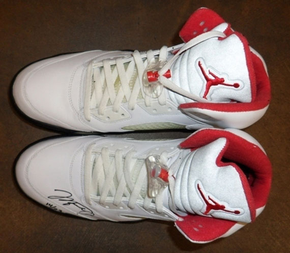 Aj V Autographed White Red 5