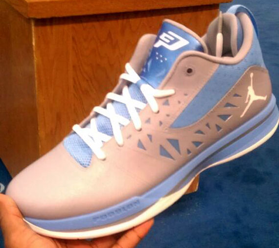 Jordan Cp3.v Grey University Blue 1