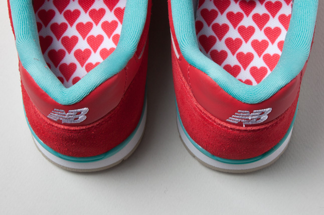 New Balance Wmns Valentines Day 576 00