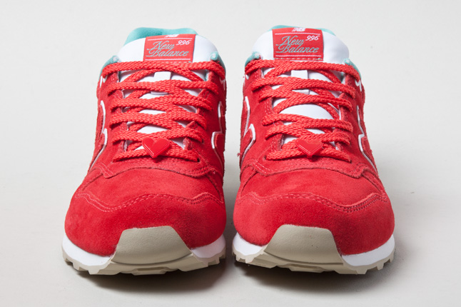 New Balance Wmns Valentines Day 576 06