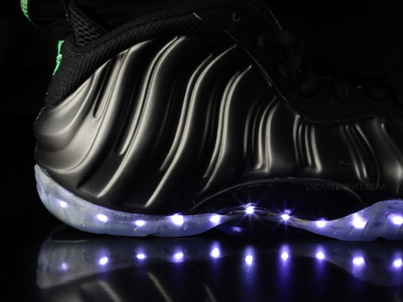 Nike Air Fomaposite One Light Customs 7