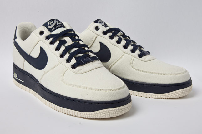 Nike Air Force 1 Low Cashmere Obsidian 3