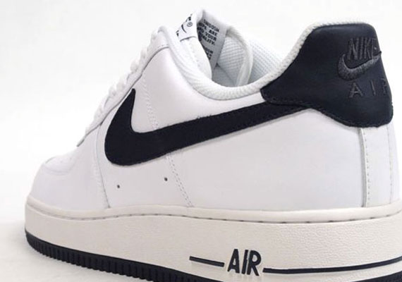 Nike Air Force 1 White Obsidian 1